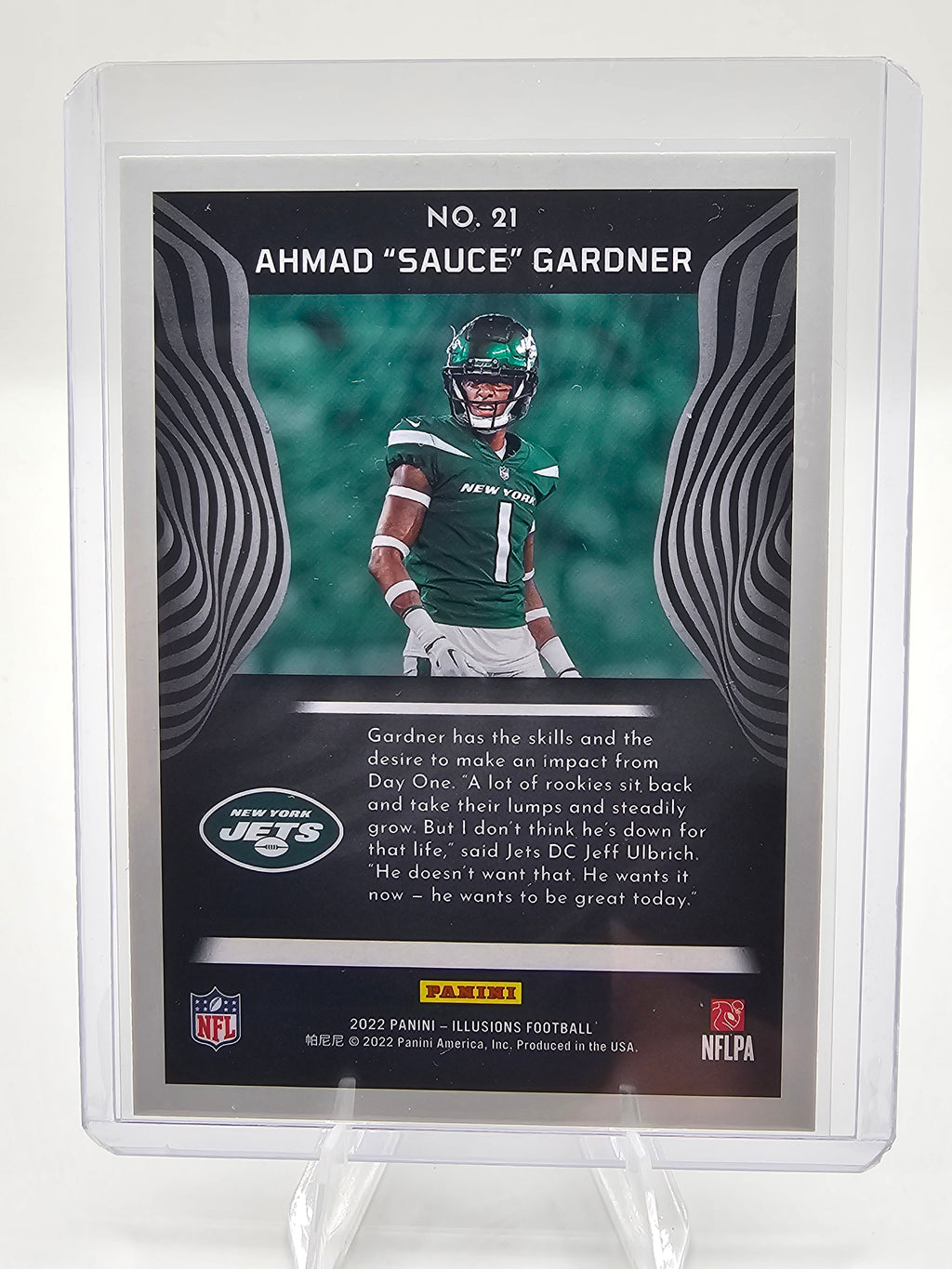 2022 Panini Illusions #21 Ahmad "Sauce" Gardner Trophy Collection Dots