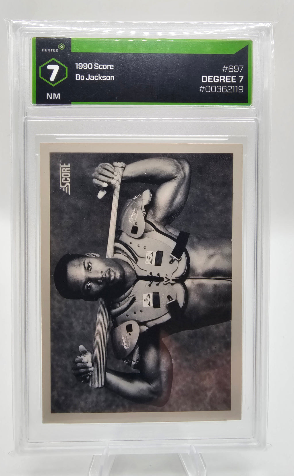 1990 Score Bo Jackson #697 – Degree 7 NM Card