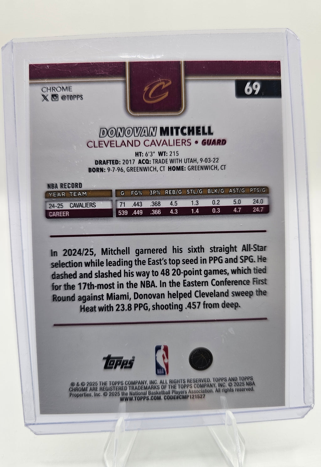 2025-26 Topps Chrome #69 Donovan Mitchell Green Refractor #18/99