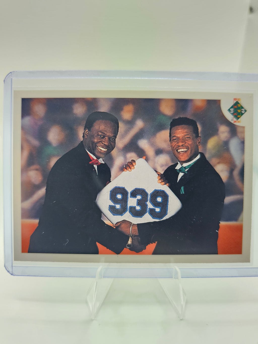 1990 Upper Deck #636 Stolen Base Leaders (Lou Brock / Rickey Henderson)