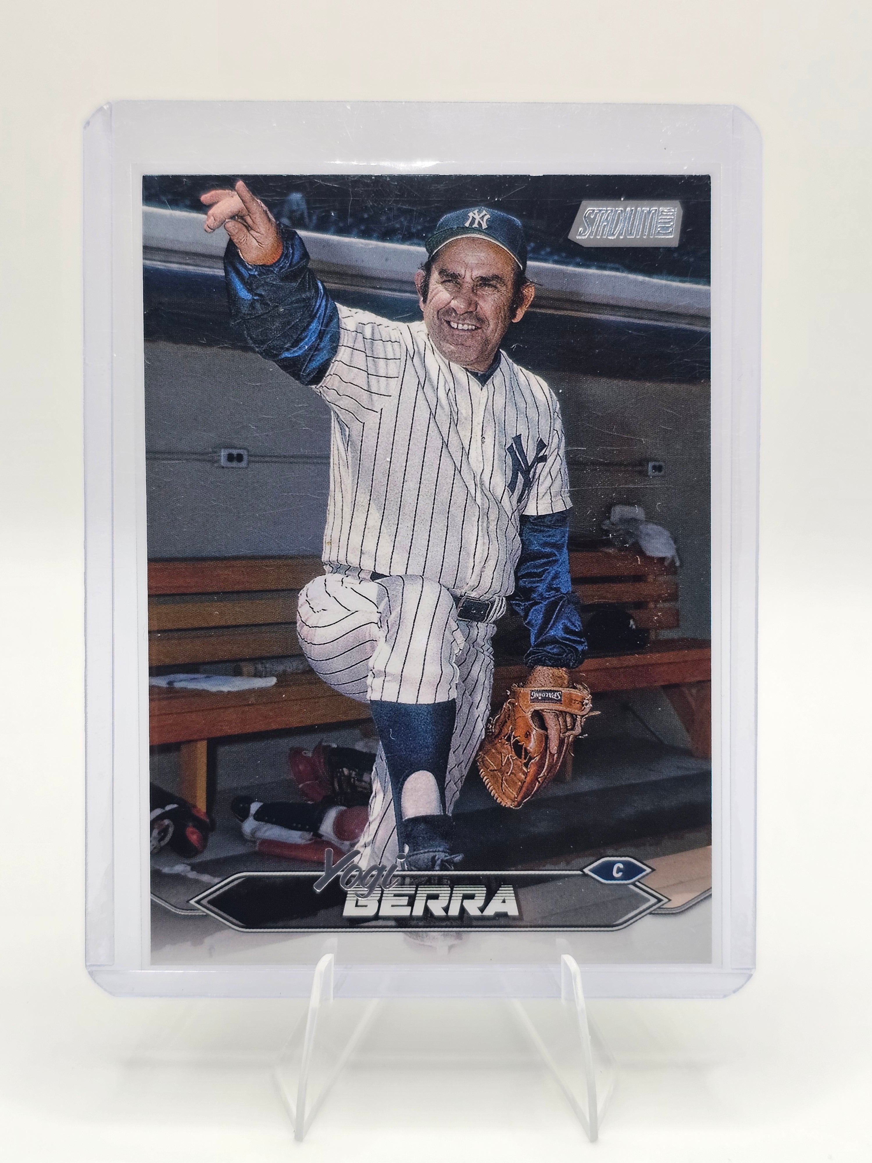 2024 Topps Stadium Club #172 Yogi Berra