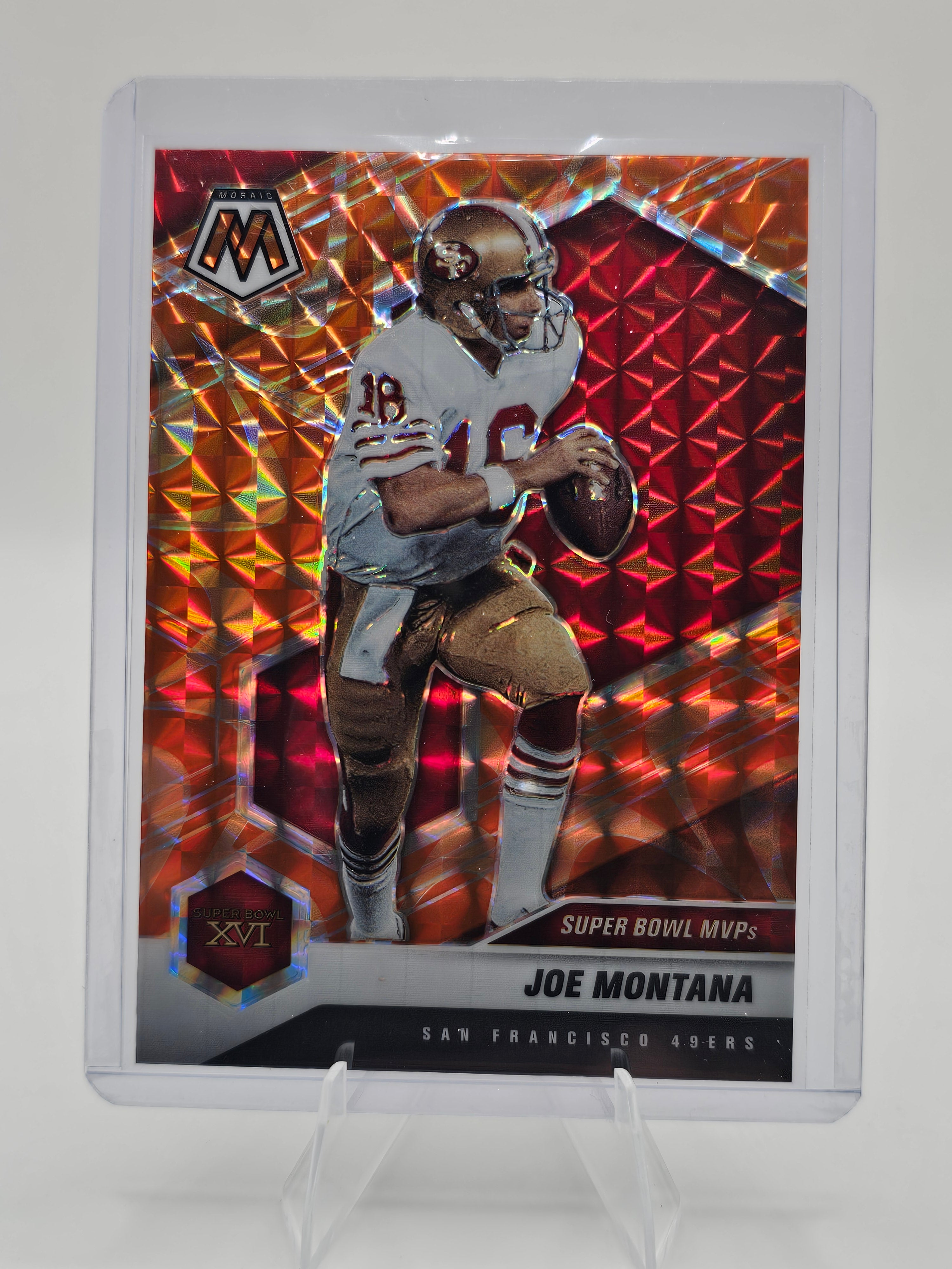 2021 Panini Mosaic #291 Joe Montana Prizm Camo Orange/Red