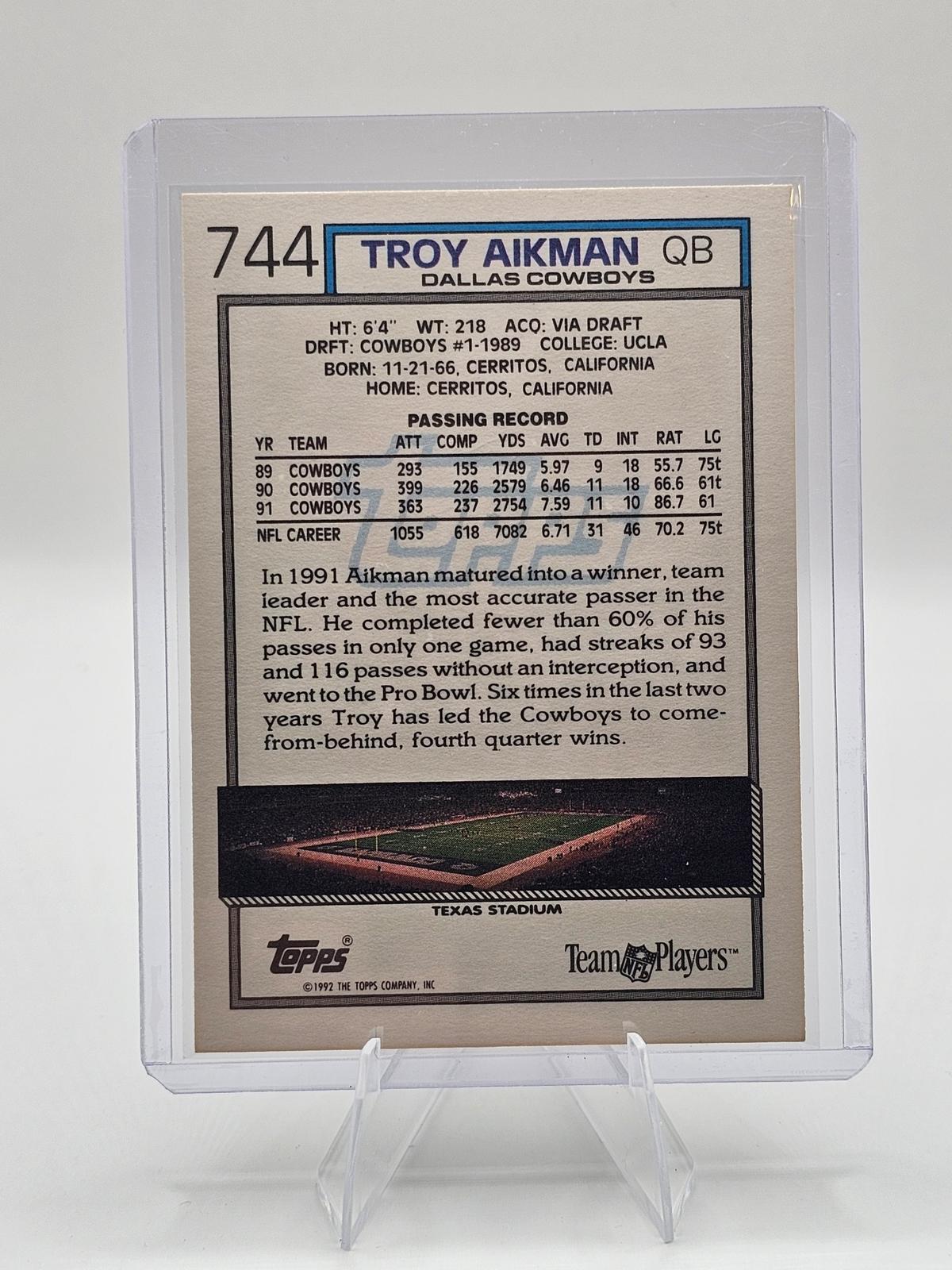 1992 Topps #744 Troy Aikman — Dallas Cowboys